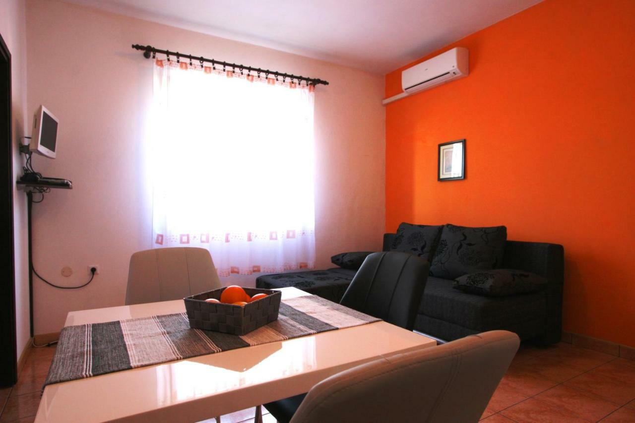 Vesna Apartment PUY Exterior foto