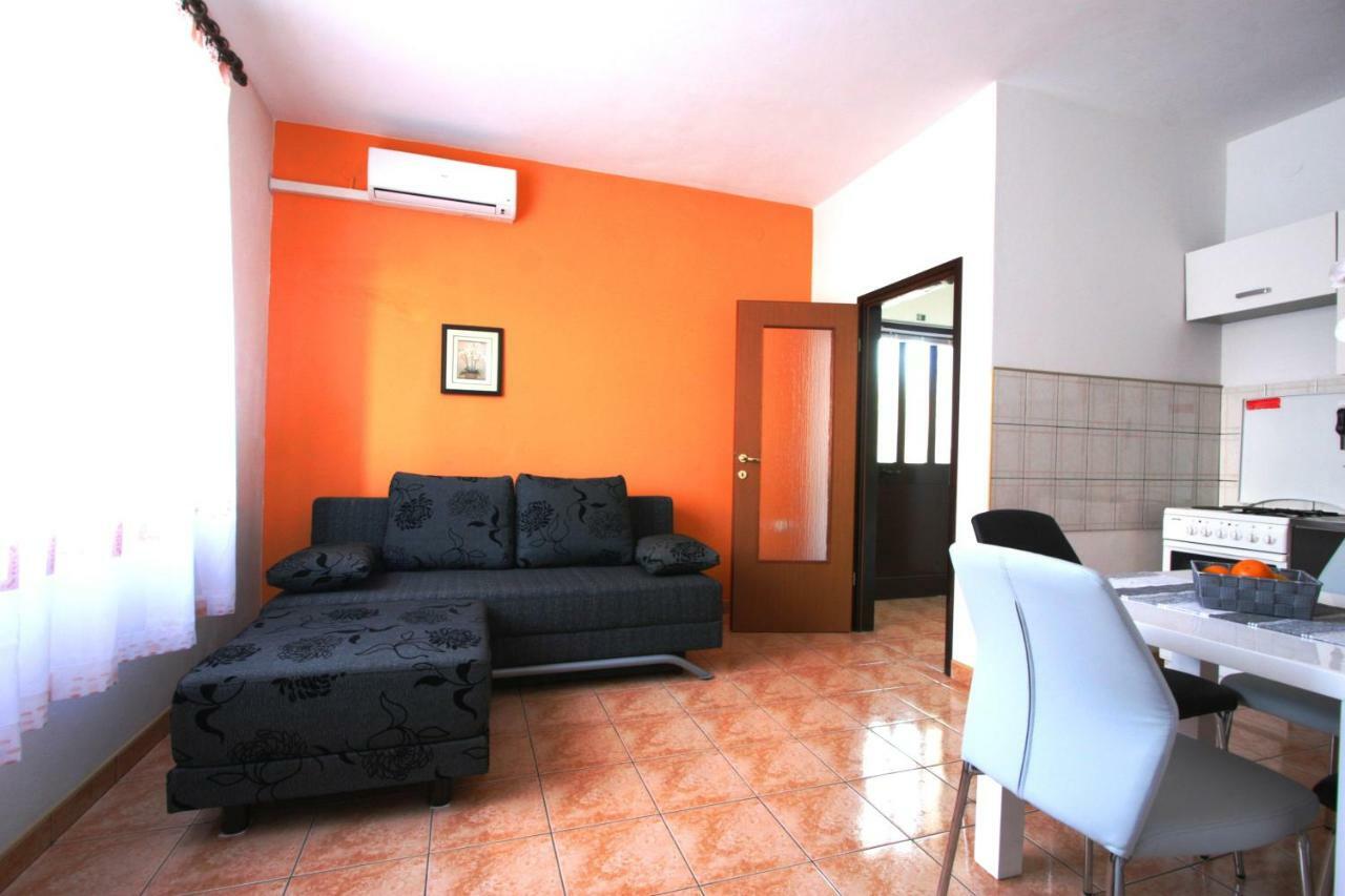 Vesna Apartment PUY Exterior foto